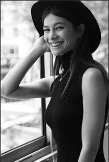Изображение актера Zara Prassinot