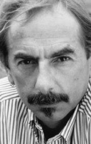 Изображение актера Ксавьер Коллер