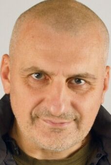 Изображение актера Алексей Утеганов