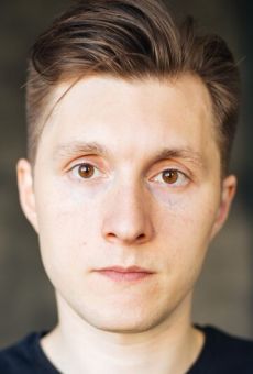 Изображение актера Олег Савцов