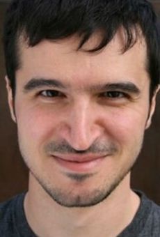 Изображение актера Реза Мемари