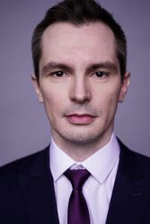 Фото №1 Максим Фролов