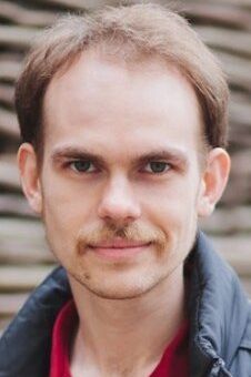 Изображение актера Илья Чижиков