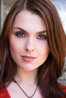 Изображение актера Nicolette McKeown