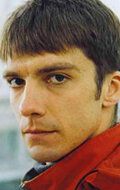 Изображение актера Василий Слюсаренко