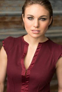 Изображение актера Elise Zell