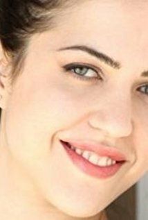 Изображение актера Naomi Levov