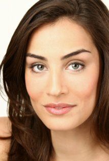 Изображение актера Lara Wolf