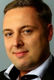 Изображение актера Роман Огнев