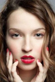 Изображение актера Береника Когоутова