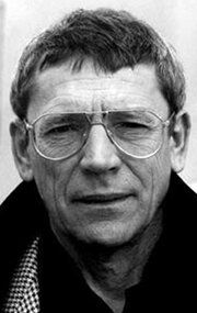 Изображение актера Валерий Приёмыхов