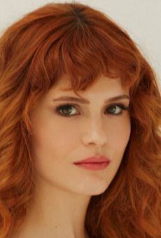 Изображение актера Burcu Cavrar