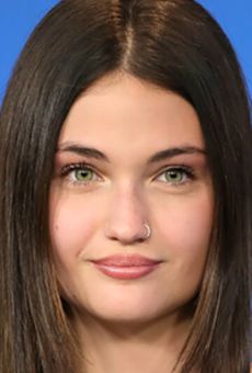 Изображение актера Вивиана Апреа