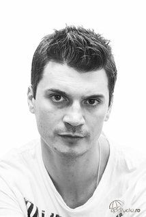 Изображение актера Емилиан Опреа
