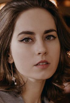 Изображение актера Анна Сичинская