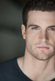 Изображение актера Джеймс Кот