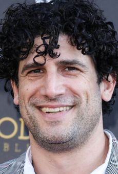 Изображение актера Адам Иджипт Мортимер