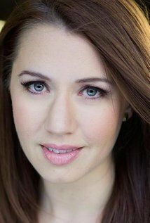 Изображение актера Кэйтлин Хауден