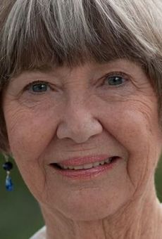 Изображение актера Шарлотта Стюарт