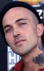 Изображение актера Yelawolf
