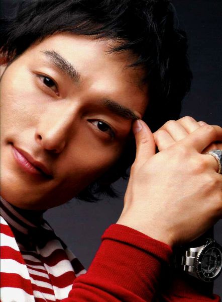 Фото №1 Цуёси Кусанаги