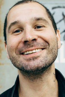 Изображение актера Павел Емелин