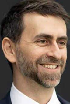 Изображение актера Адам Б. Стейн