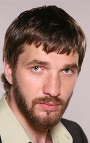 Изображение актера Александр Рагулин