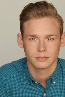 Изображение актера Коул Домэн