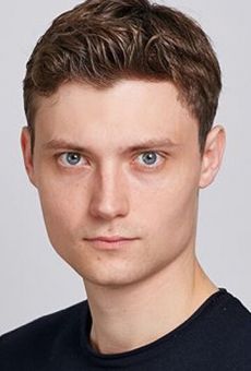 Изображение актера Александр Бобровский