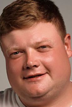 Изображение актера Максим Назаров