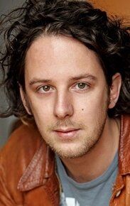 Изображение актера Мариан Медер