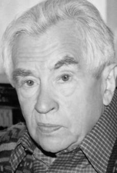 Изображение актера Ярополк Лапшин