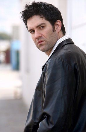 Фото №4 Майкл Чандлер Фото №4 Майкл Чандлер