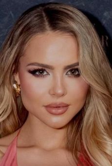 Karolina Ugrenyuk