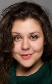 Наташа Васильева