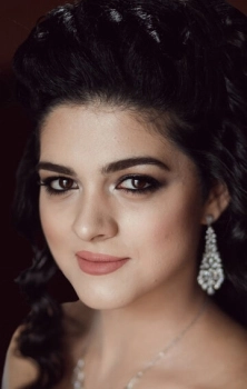 Элиза Мартиросова