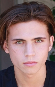 Тэннер Бьюкэнэн