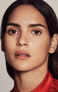 Адриа Архона