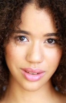 Джасмин Савой Браун