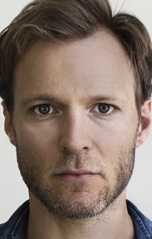 Том О'Салливан