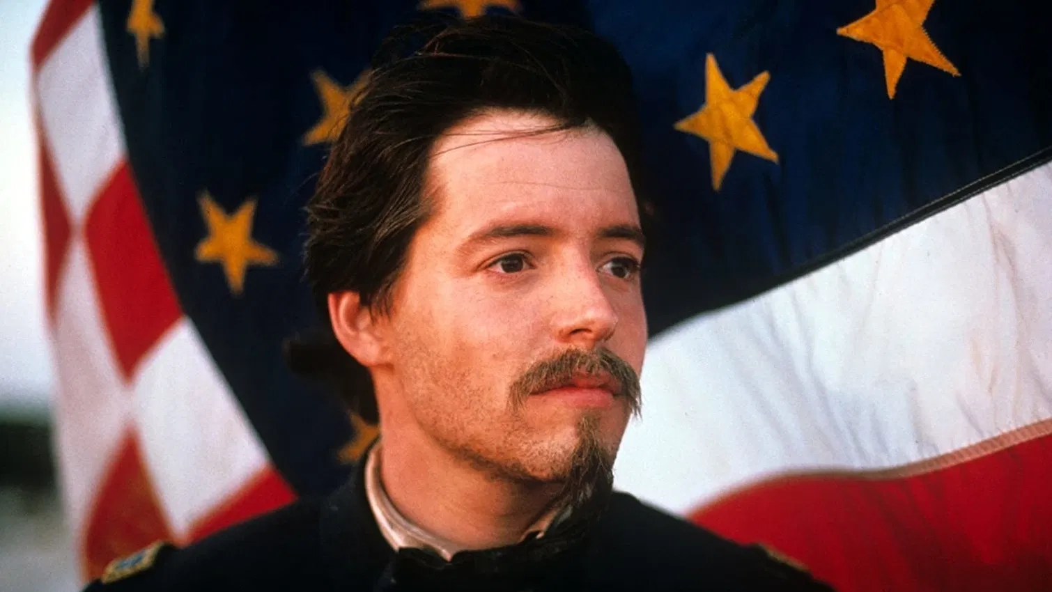 Доблесть (1989) смотреть онлайн ({year})